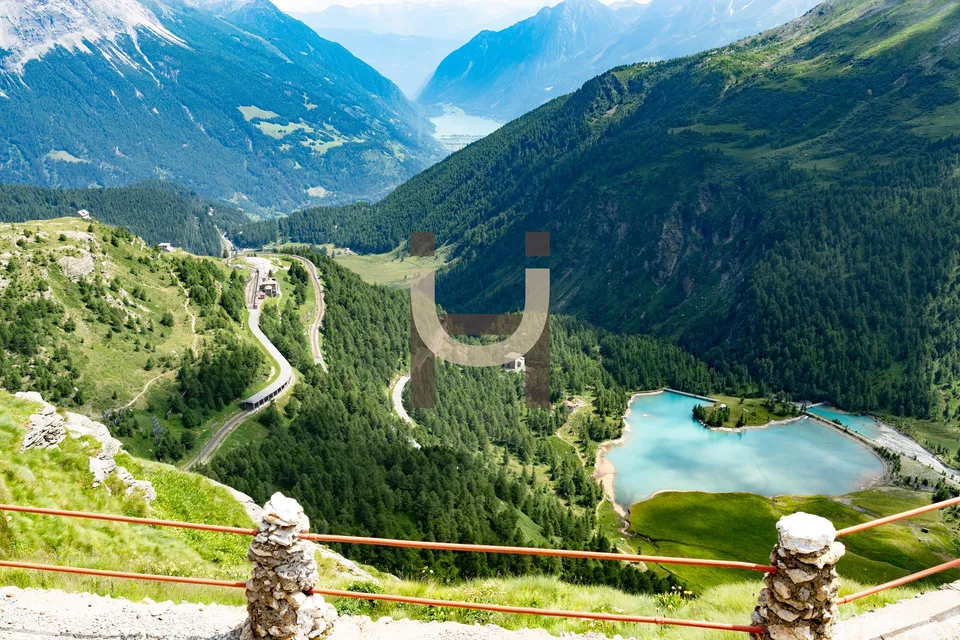 Storico rifugio immerso nella natura