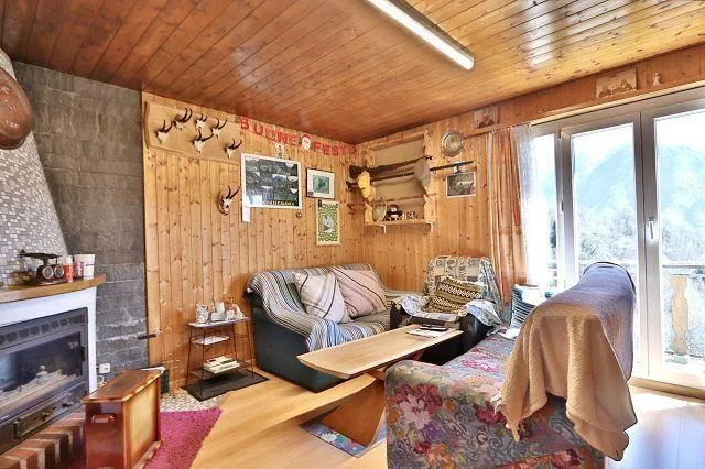 3 1/2-Zimmer-Haus an sehr ruhiger, sonniger Aussichtslage / casa di...