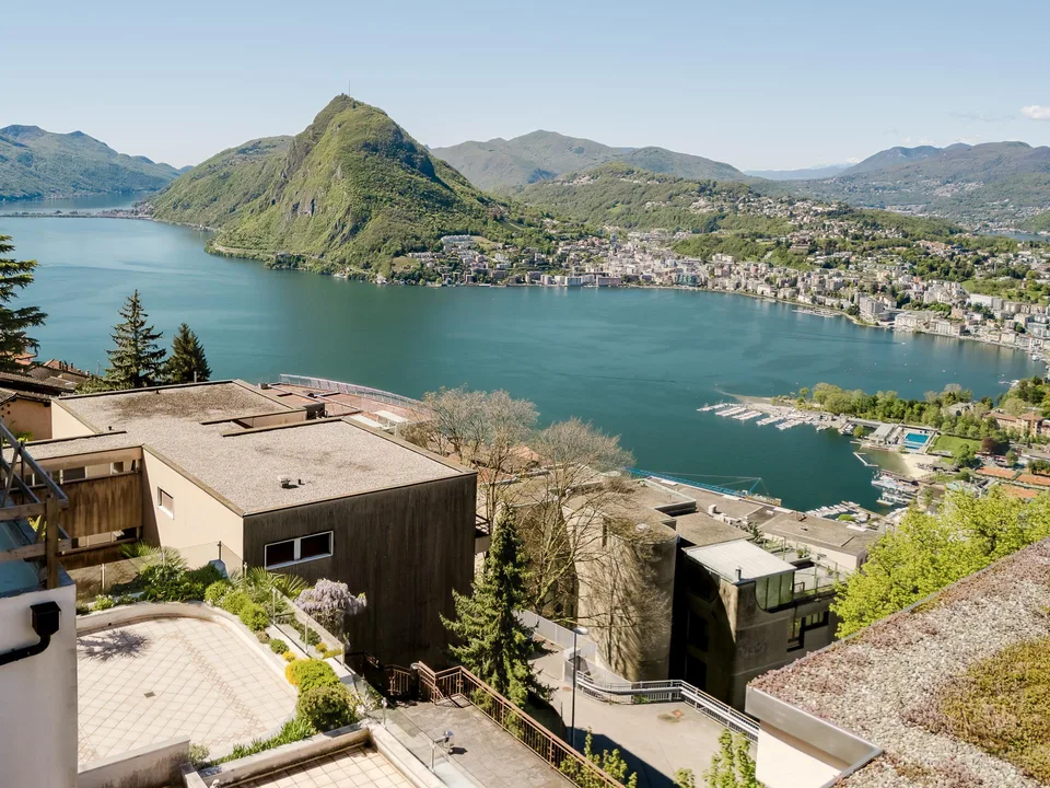 Meraviglioso appartamento sopra il lago di Lugano