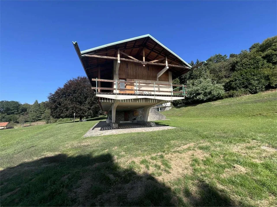 Villa d'autore di valore storico e culturale