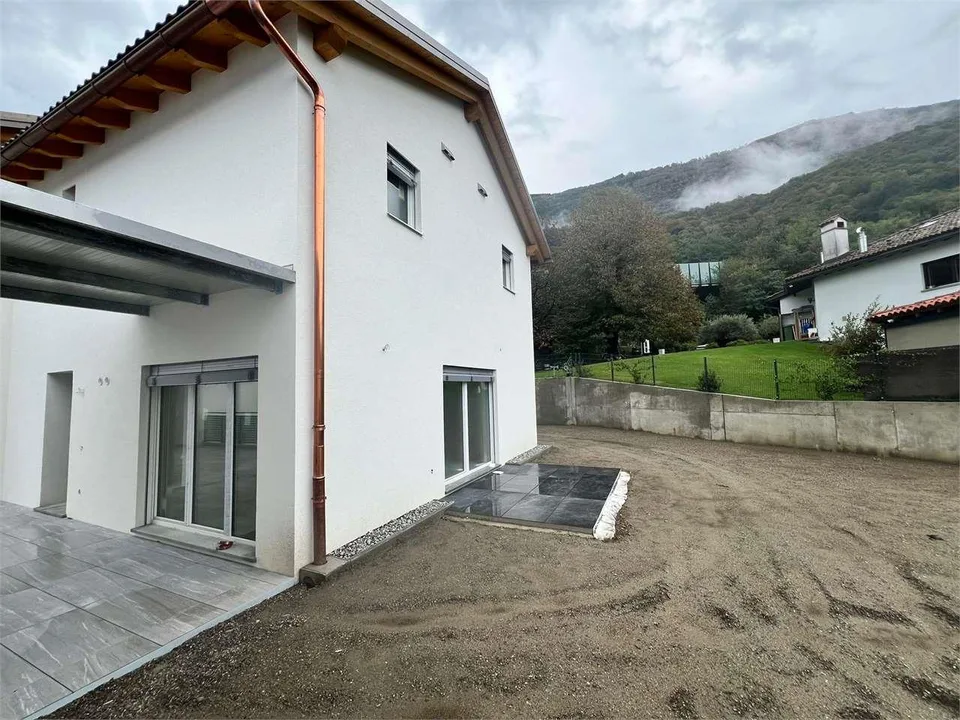 Villetta in pronta consegna 4.5 locali