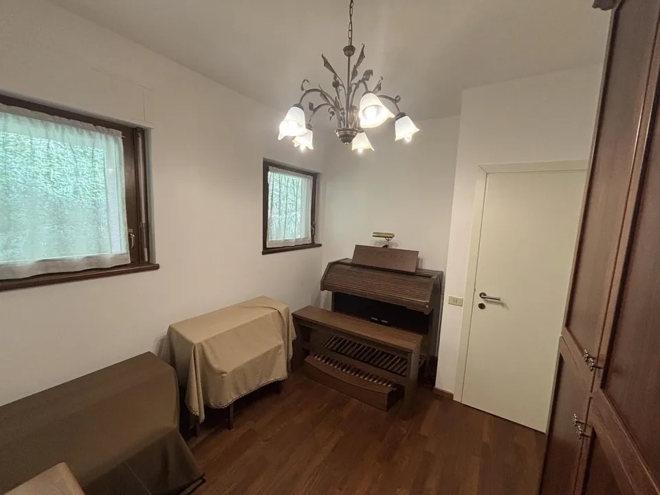 Elegante 3.5-Zimmer-Wohnung mit Garage und herrlichem Blick auf den... – Foto 6 von 19