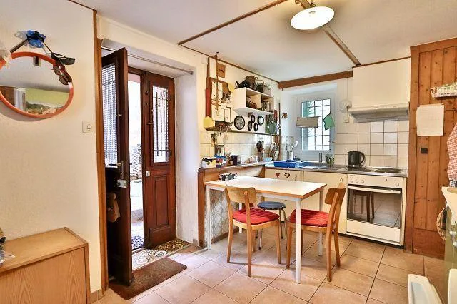 3 1/2.Zimmer-Dorfhaus / casa di 3 1/2 locali nel nucleo