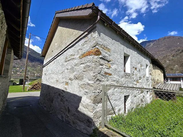 Rustico mit 2 Wohnungen (2- und 3 Zimmer mit Terrassen und schöner ... – Foto 30 von 30