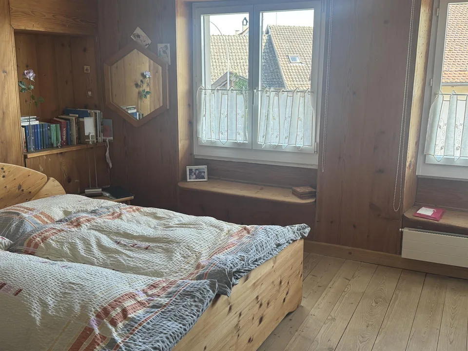 Familienhaus mit 4 Schlafzimmern, vielen Nebenräumen, grosser Terrasse – photo 11 of 17