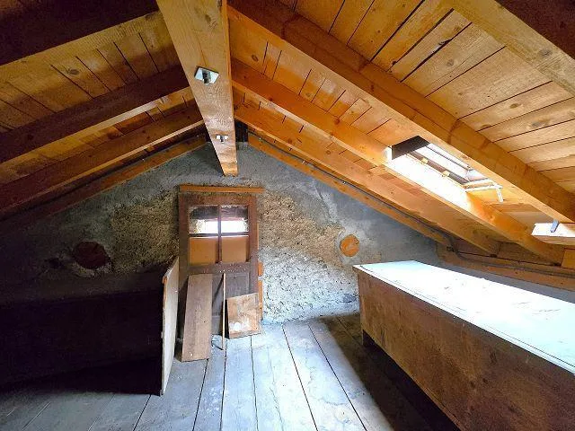 Casa unifamiliare di 6 loc. nel nucleo con rustico molto soleggiata... – Foto 14 von 30