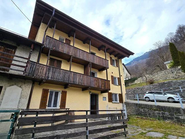 Casa unifamiliare di 6 loc. nel nucleo con rustico molto soleggiata... – Foto 27 von 30