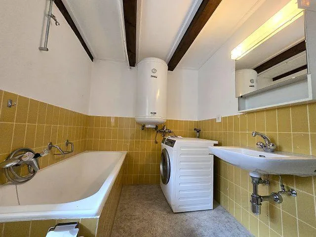 Casa unifamiliare di 6 loc. nel nucleo con rustico molto soleggiata... – Foto 11 von 30