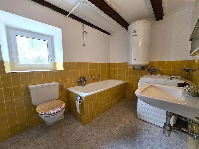 Casa unifamiliare di 6 loc. nel nucleo con rustico molto soleggiata... – Foto 10 von 30