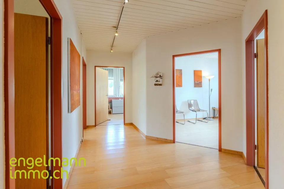 Objet de placement: locaux commerciaux, garage et atelier / Rendite... – photo 7 sur 12
