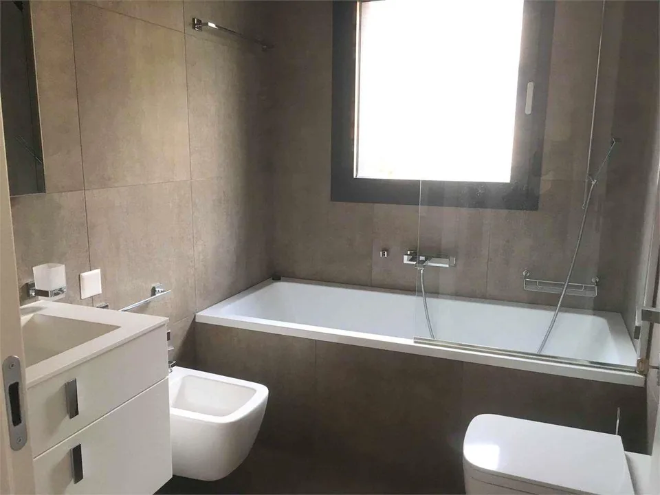 Pregassona, luminoso ed elegante 4,5 locali – Foto 8 von 12