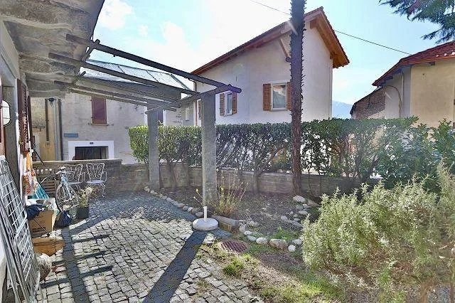3 1/2-Zimmer-Gartenwohnung an sehr ruhiger, zentraler Lage / appart... – photo 8 sur 11