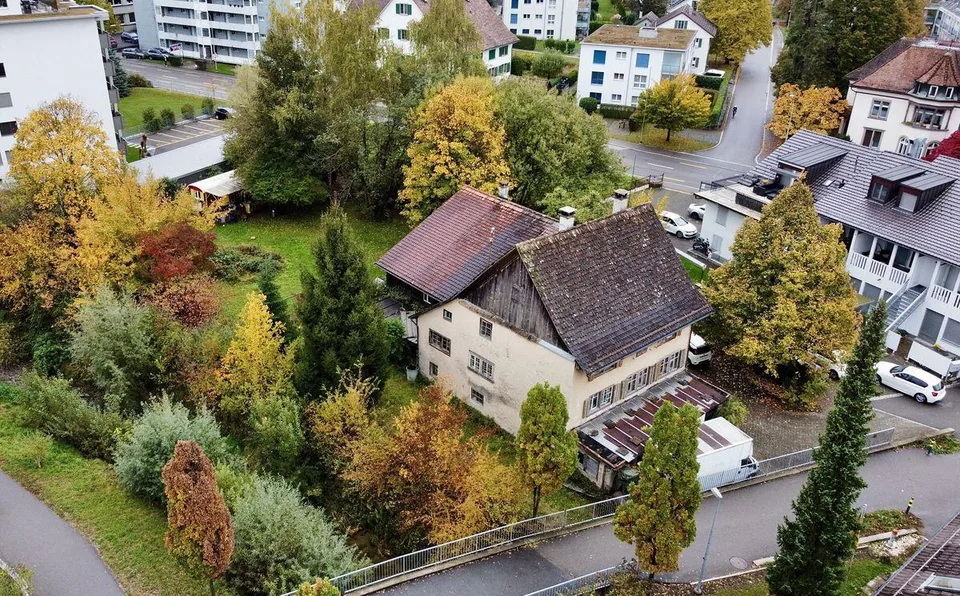 Wohn- und Gewerbeliegenschaft