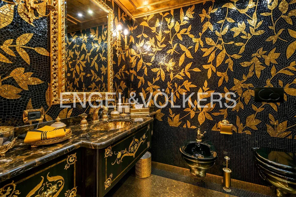Luxury and lake view in the heart of Lugano