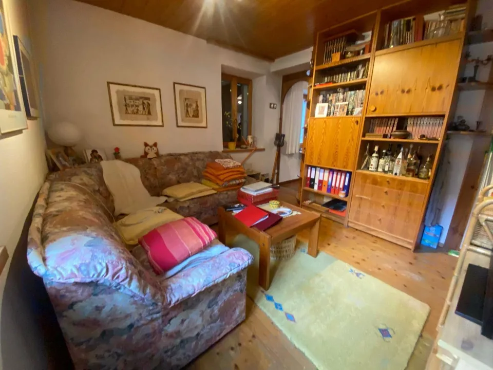 3 1/2-Zimmer-Dorfhaus an ruhiger, zentraler Lage mit Aussicht / cas...