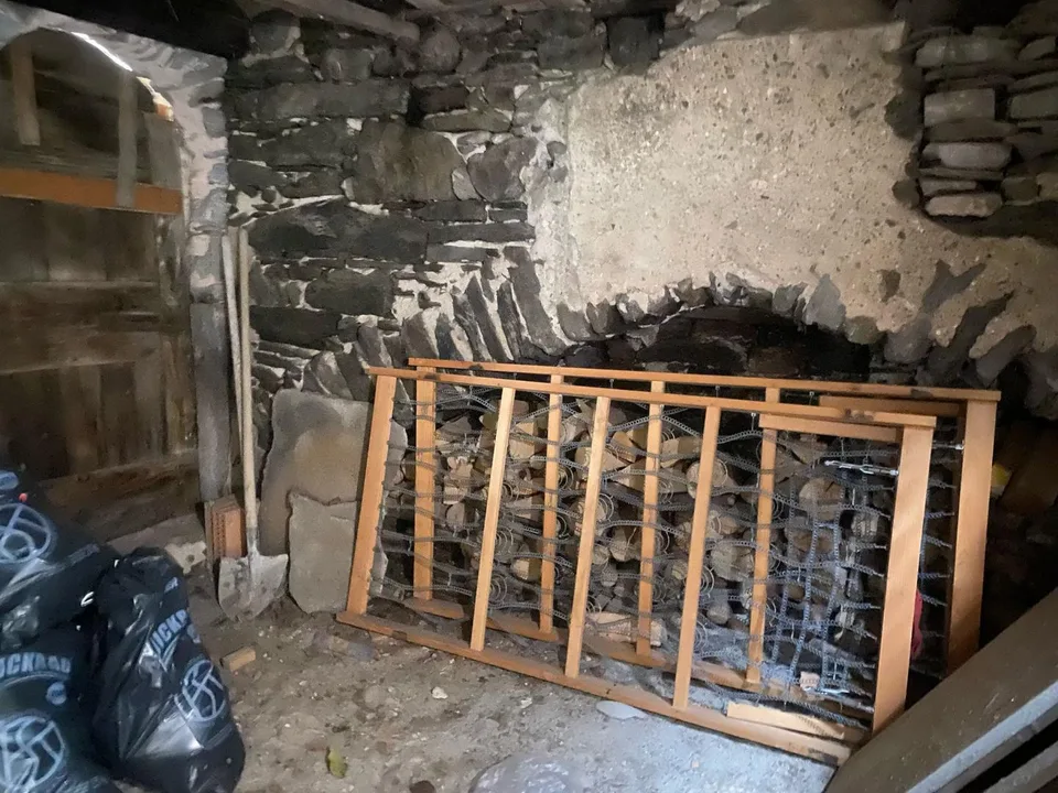 Rustico im Dorfkern zu renovieren mit schöner Aussicht / Rustico da...
