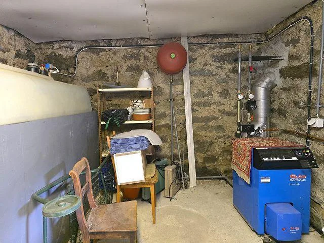 4-Zi.-Wohnung, Terrasse, Garten sehr sonnige, ruhige Aussichtslage/... – Foto 20 von 30