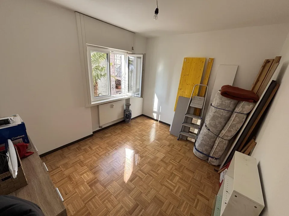 3,5-Zimmer-Wohnung mit Balkon, mit Blick auf den See mit Keller, mi...