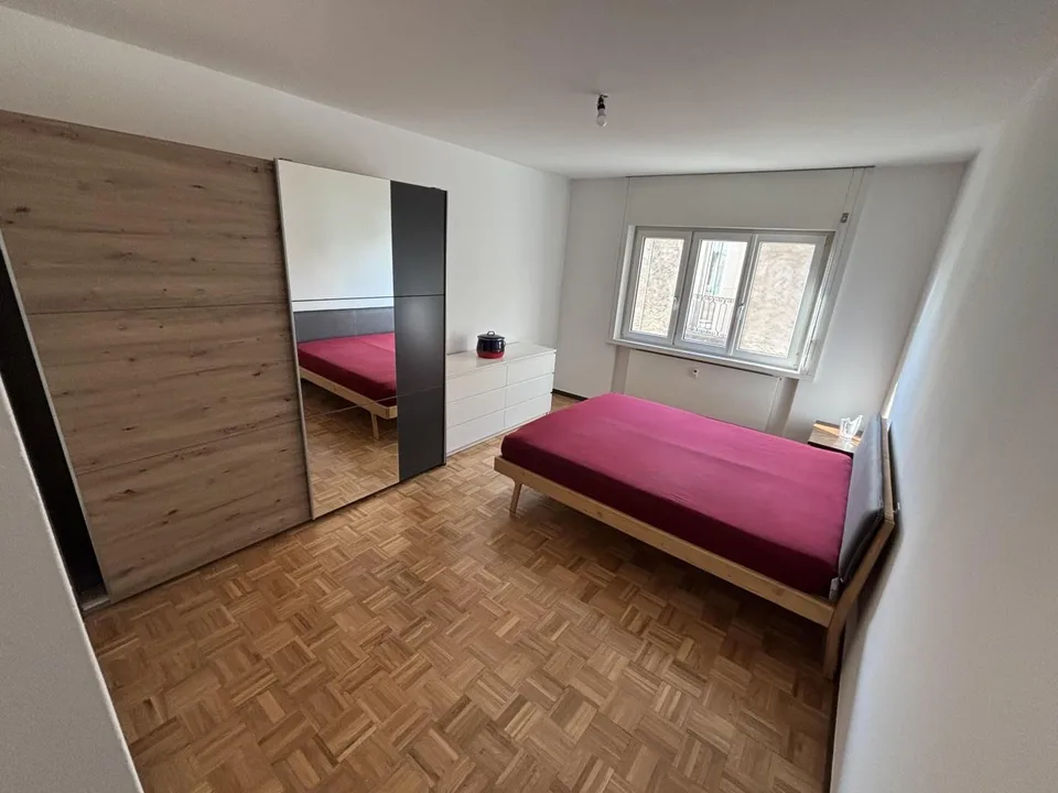 3,5-Zimmer-Wohnung mit Balkon, mit Blick auf den See mit Keller, mi...