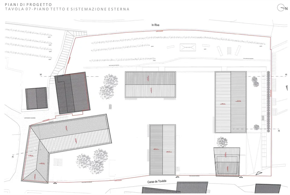 Terreno edificabile di 2370 mq con Licenza Edilizia approvata