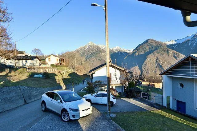3-Zimmer-Haus mit Rustico zum Ausbauen an sehr sonniger, ruhiger Au... – foto 24 di 29