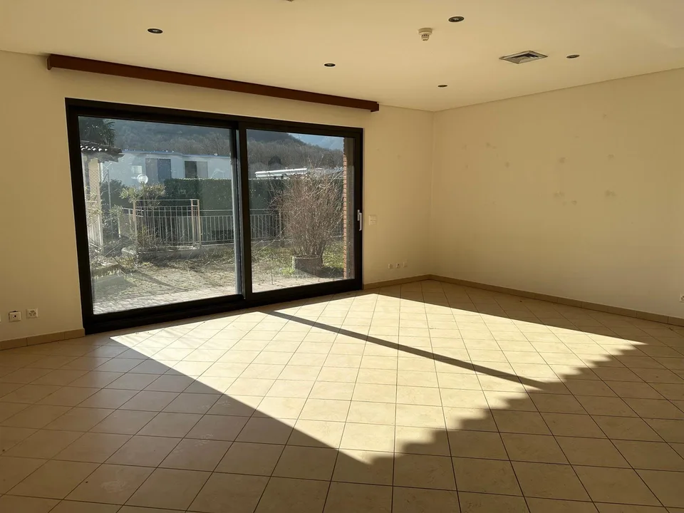 Stabile Residenziale - Commerciale - Ponte Capriasca