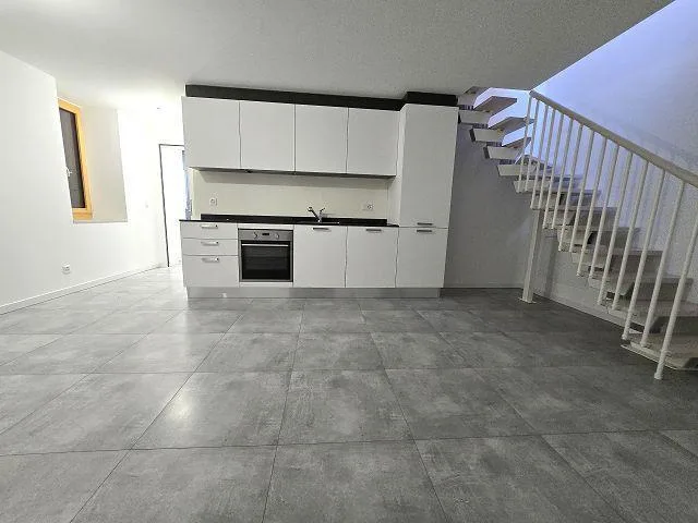 Studio im EG eines 4-Familienhauses / monolocale in una casa di 4 a...