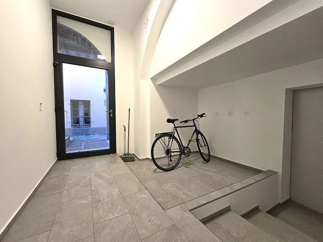 Studio im EG eines 4-Familienhauses / monolocale in una casa di 4 a... – photo 28 sur 30