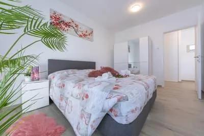 Appartamenti Moderni zona servitissima – Foto 20 von 25