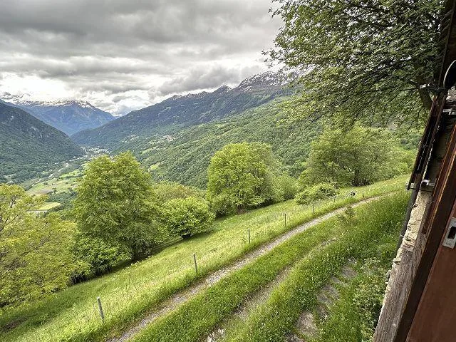 2 1/2-Zimmer-Rustico mit viel Wiesland an Alleinlage, sehr sonnig,... – photo 25 of 30