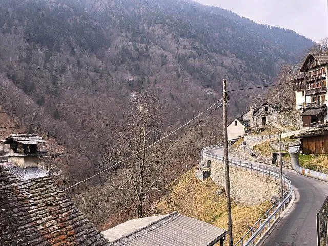 Grande casa ticinese di 9 locali con terreno / grosses 9-Zimmer-Dor... – Foto 27 von 30