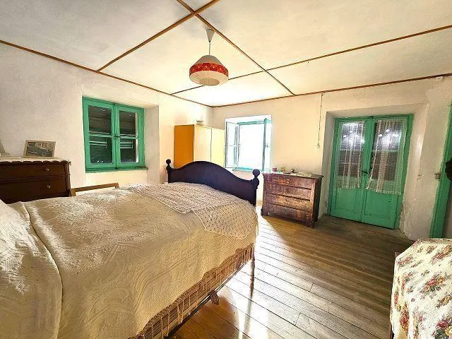 Grande casa ticinese di 9 locali con terreno / grosses 9-Zimmer-Dor... – Foto 10 von 30