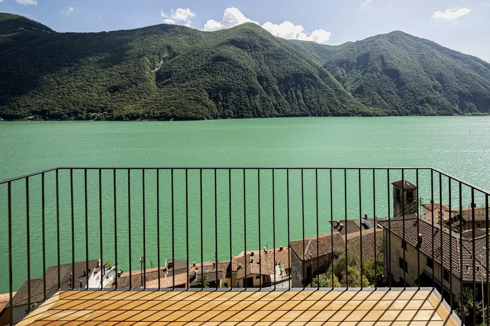 FANTASTICO APPARTAMENTO DI 3.5 LOCALI -CON SPLENDIDA VISTA SUL LAGO...