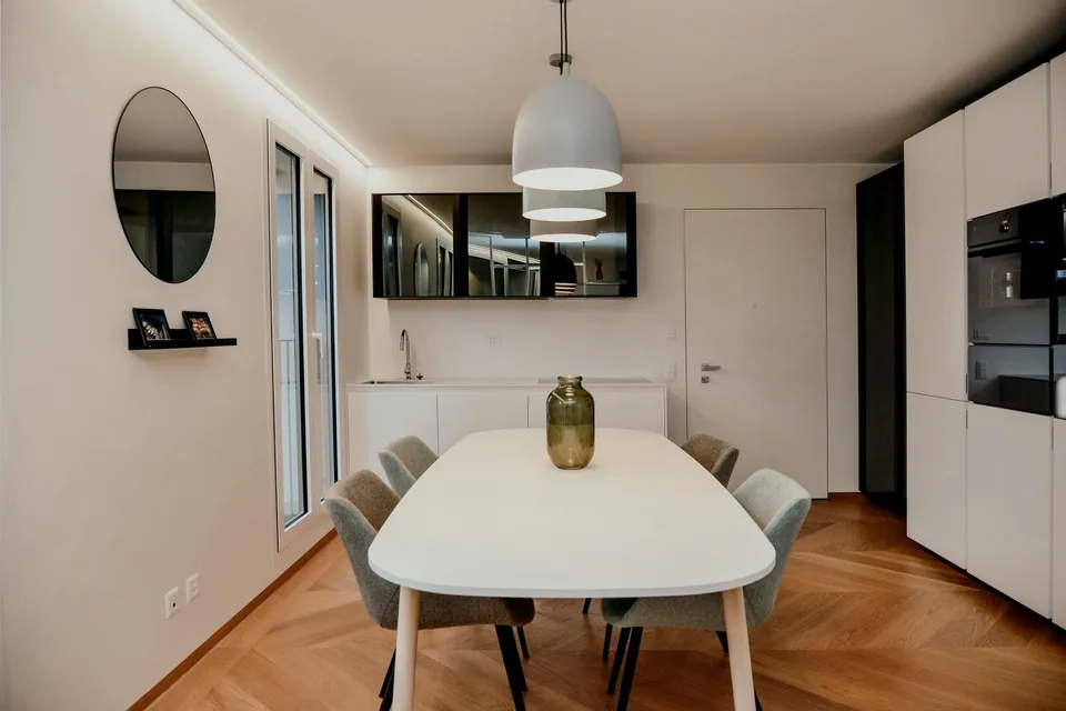 FANTASTICO APPARTAMENTO DI 3.5 LOCALI -CON SPLENDIDA VISTA SUL LAGO... – photo 6 of 13