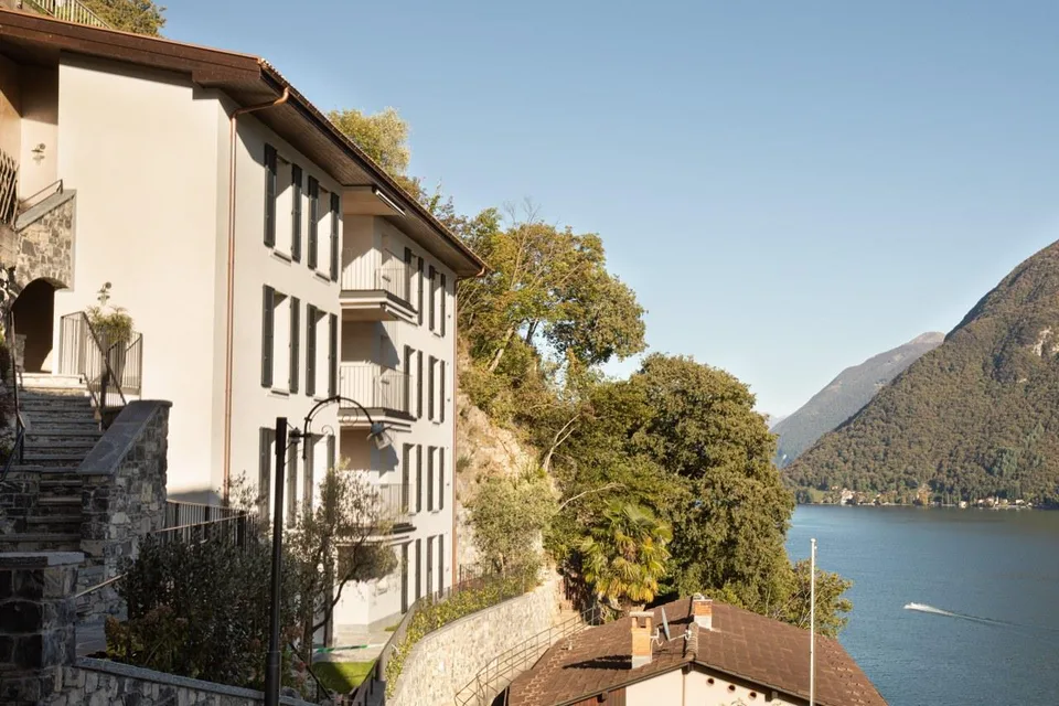 FANTASTICO APPARTAMENTO DI 3.5 LOCALI -CON SPLENDIDA VISTA SUL LAGO...