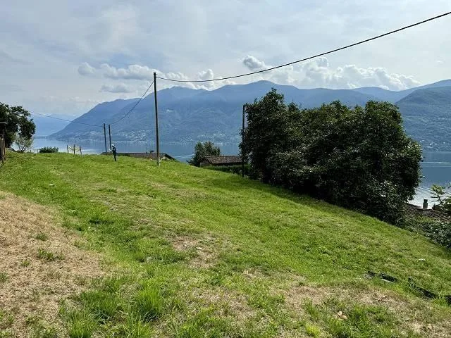 Bauland von 1368 m2 an sehr ruhiger, sonniger Seeblicklage / terren... – Foto 8 von 14