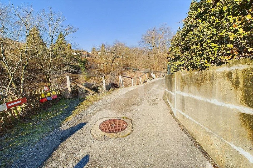 Terreno edificabile a Cademario con vista aperta