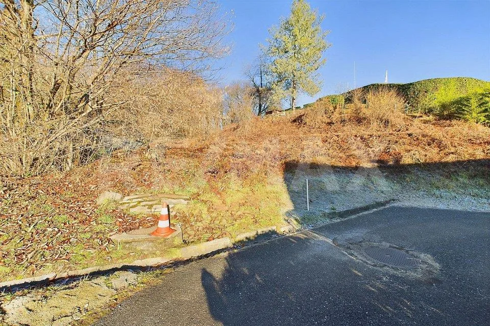 Terreno edificabile a Cademario con vista aperta