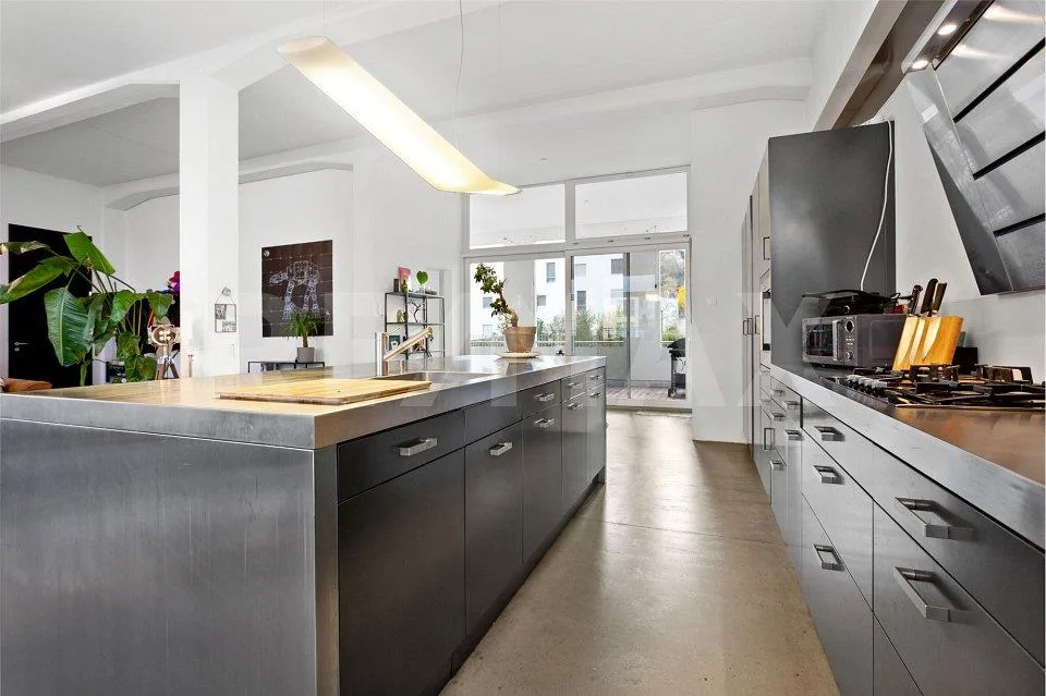 Wunderschönes Loft mit Blick auf den See – photo 7 of 13