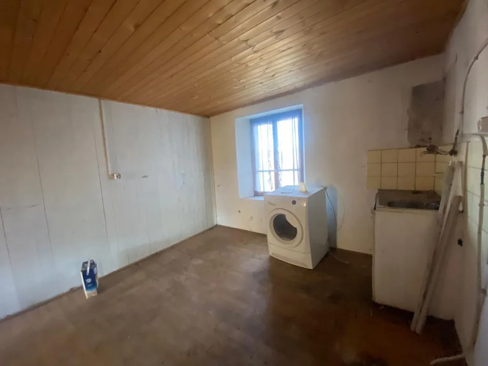 Haus im Dorfkern zu erneuern / casa da ristrutturare nel nucleo