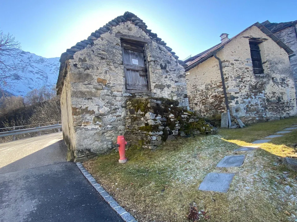Rustico im Dorfkern zu renovieren / Rustico nel nucleo da ristruttu... – Foto 9 von 9