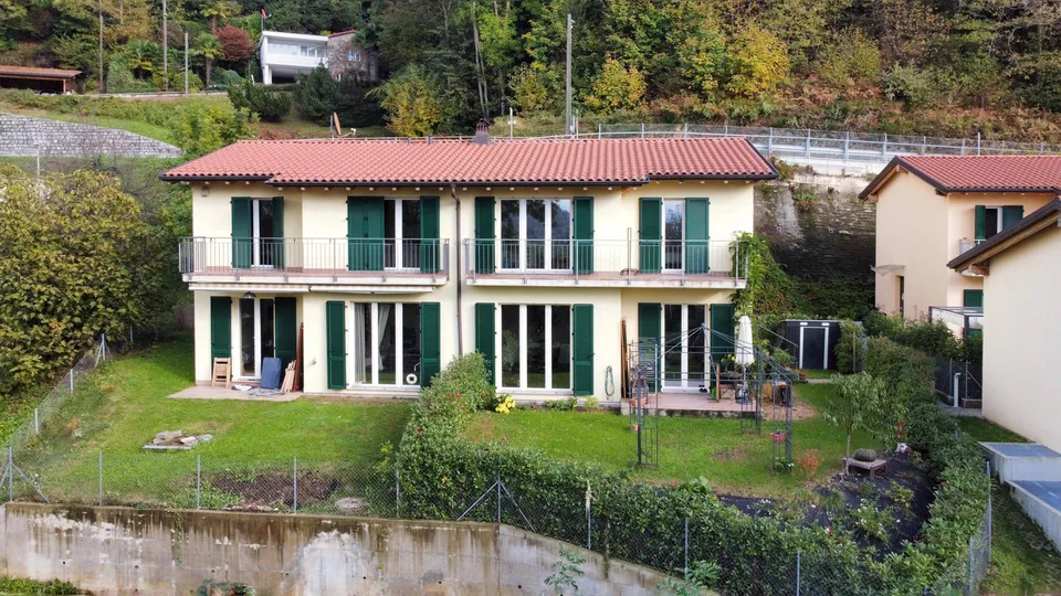 ISEO - VENDESI MAGNIFICA PROPRIETÀ ANCHE RENT TO BUY