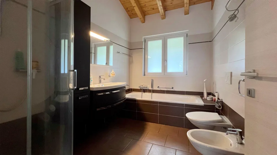 ISEO - VENDESI MAGNIFICA PROPRIETÀ ANCHE RENT TO BUY – photo 7 sur 8