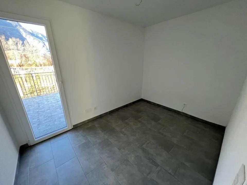 Moderna casa bifamiliare individuale, di 4.5 +3.5 locali con ampio ... – Foto 14 von 17