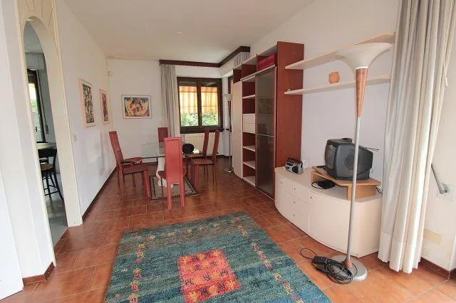 2-Familienhaus im Dorfkern an sehr ruhiger, sonniger Aussichtslage ...