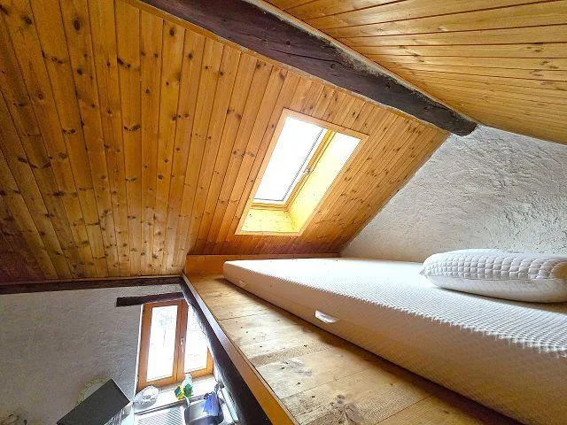 2 Rustici mit grossem Grundstück an sehr ruhiger, sonniger Aussicht... – Foto 7 von 30