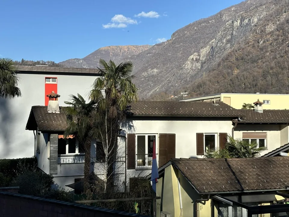 Elegante, renovierte 4-Zimmer-Wohnung in einer Doppelhaushälfte / a... – Foto 16 von 18