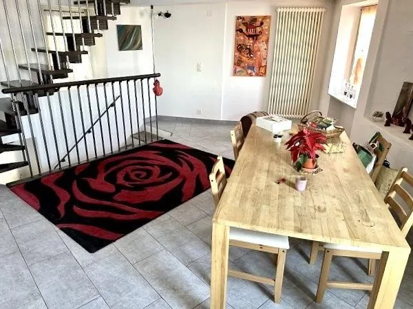 2-Familienhaus an zentraler, sehr ruhiger, sonniger Aussichtslage /... – photo 6 sur 30