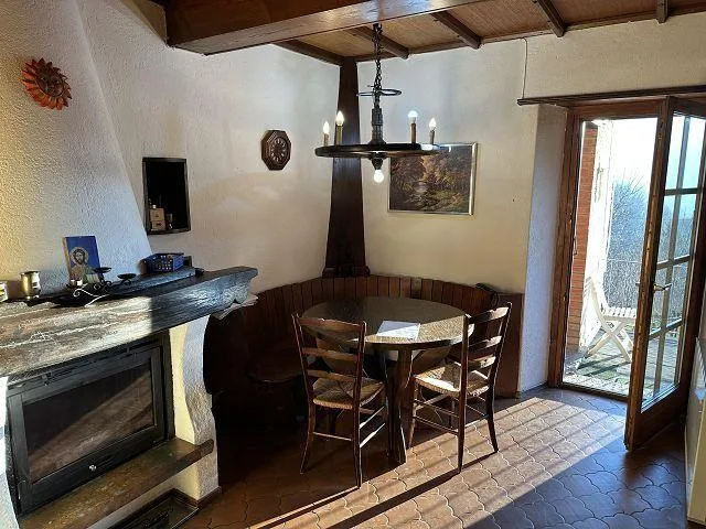 4-Zimmer Dorfhaus mit Garten an sehr ruhiger, sonniger Aussichtslag...