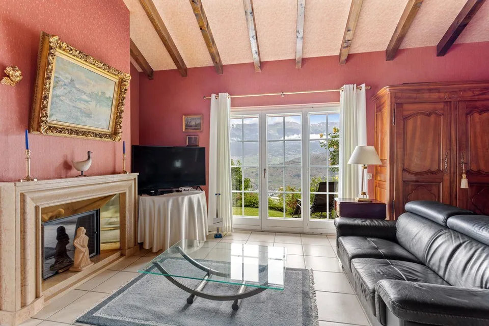 Schönes Haus, ideal für eine Familie